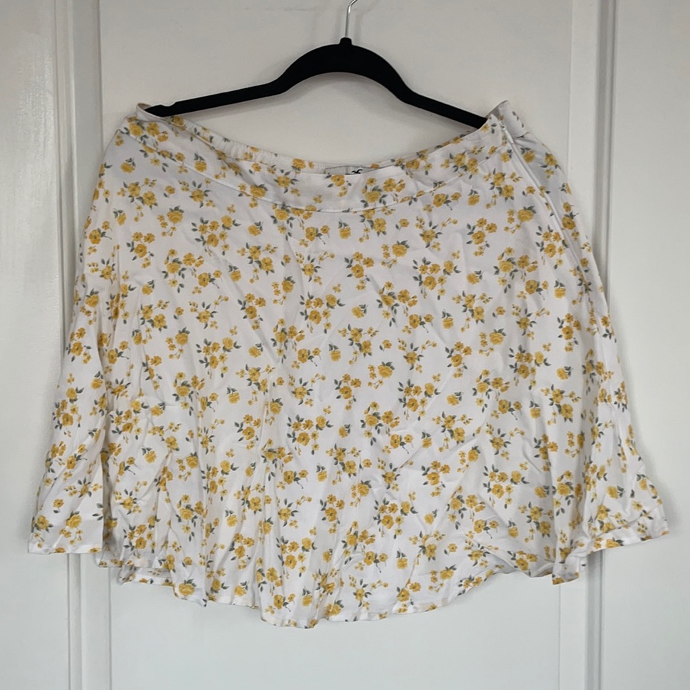 Hollister skirt